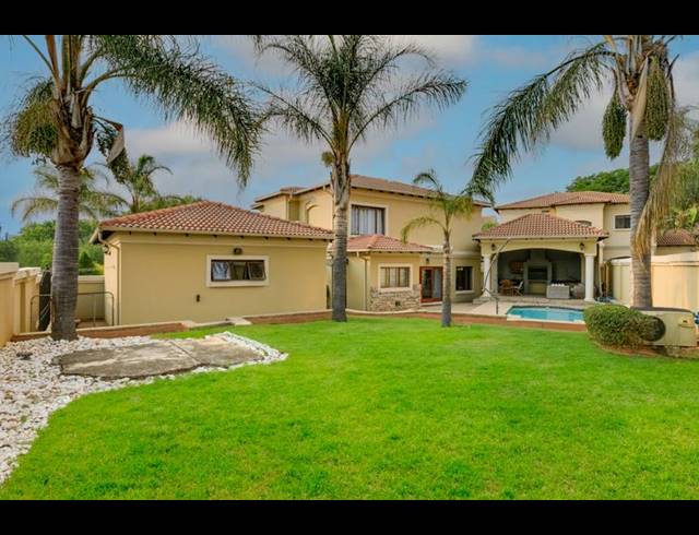 4 BEDROOM HOUSE FOR SALE IN SUNNINGHILL